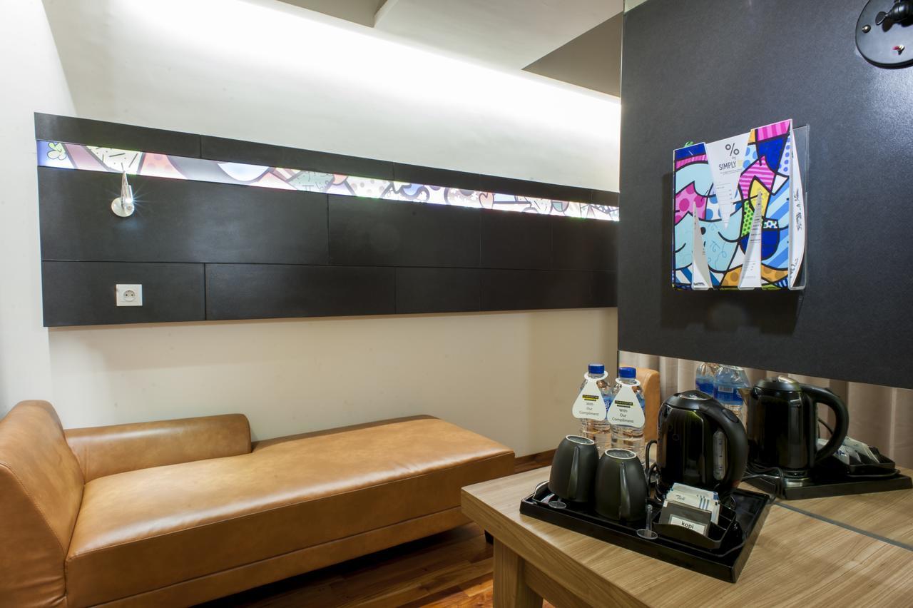 Hotel Maxonehotels.com@dharmahusada - Surabaya